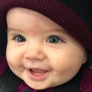 Meet your Posher, Anabel